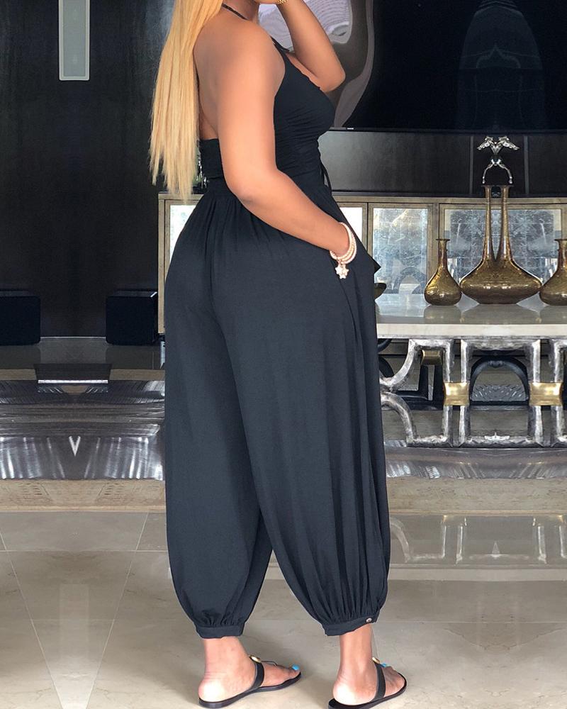 Halter Deep V-neck Jumpsuit - seo标题